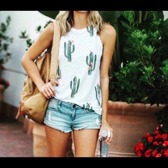 Cactus 🌵 tank top - Picture 1 of 5